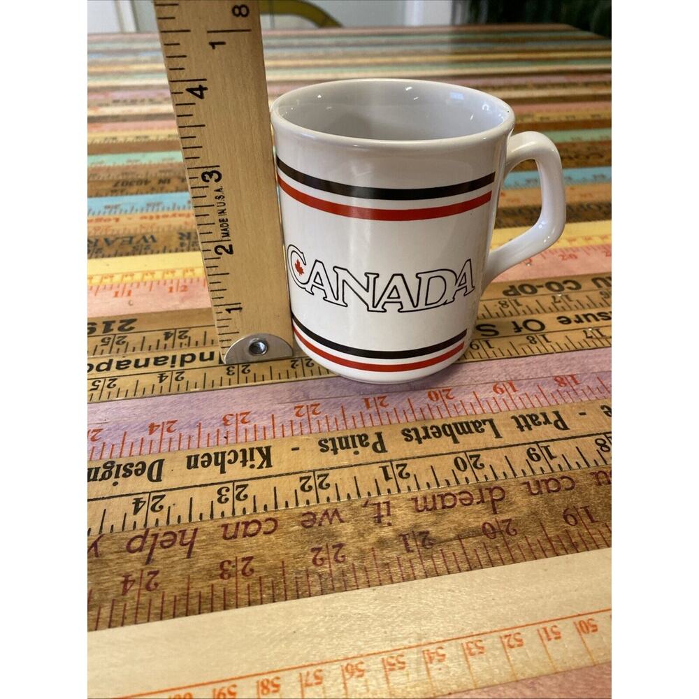 Vintage Canada Maple‎ Leaf Stripe Coffee Mug Cup White Made In England - Picture 8 of 9